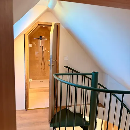 Hochwertige Design Im Gruenen - Teos Im Wiedergut Sternberg