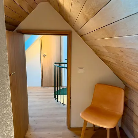 Hochwertige Design Im Gruenen - Teos Im Wiedergut Sternberg